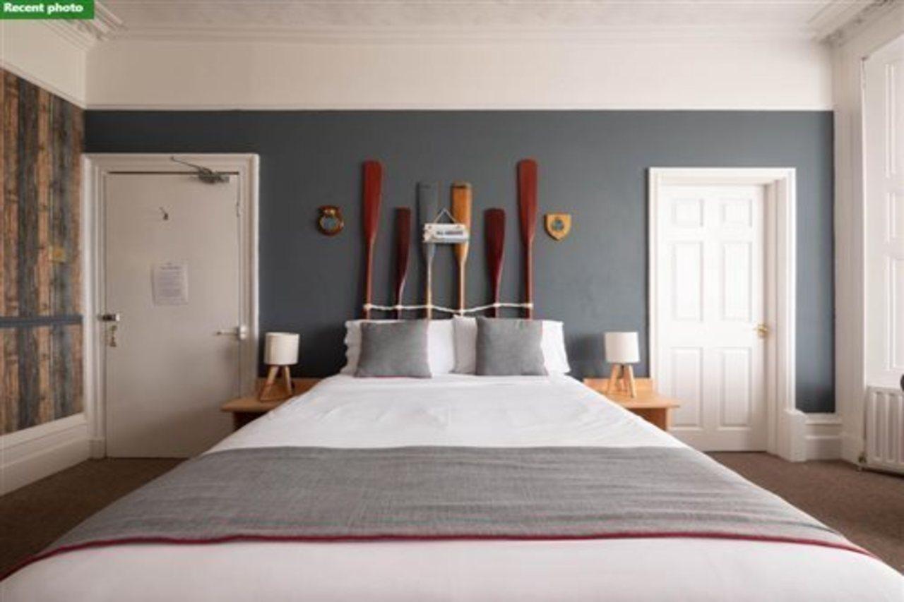 Oyo Pier Hotel Rhyl Zewnętrze zdjęcie