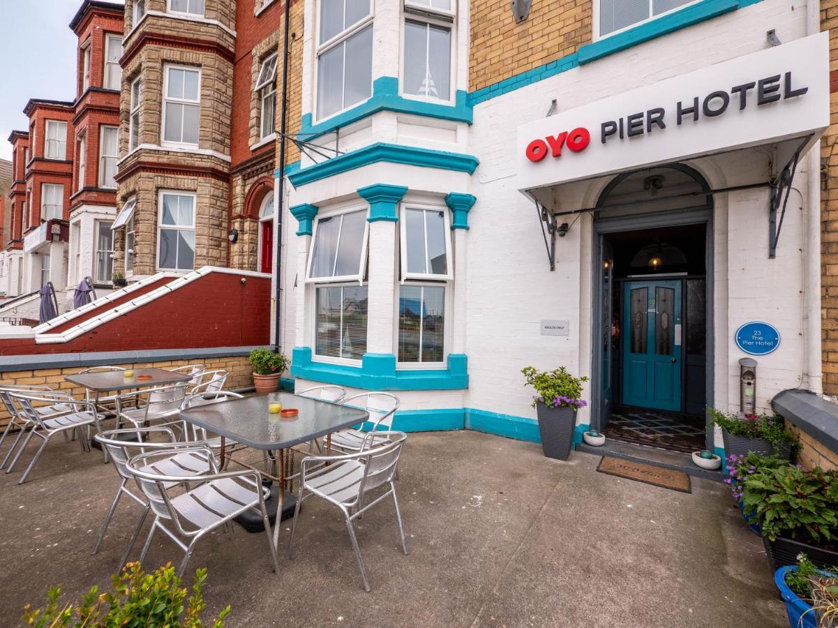 Oyo Pier Hotel Rhyl Zewnętrze zdjęcie