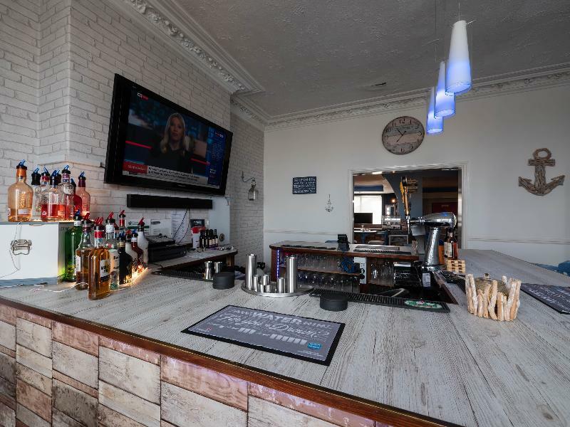 Oyo Pier Hotel Rhyl Zewnętrze zdjęcie