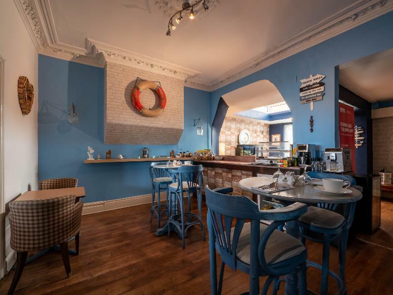 Oyo Pier Hotel Rhyl Zewnętrze zdjęcie